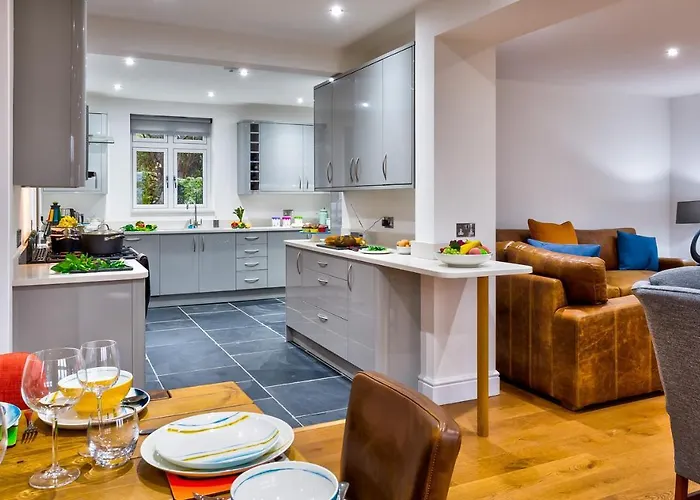 Wynford * Эмблсайд